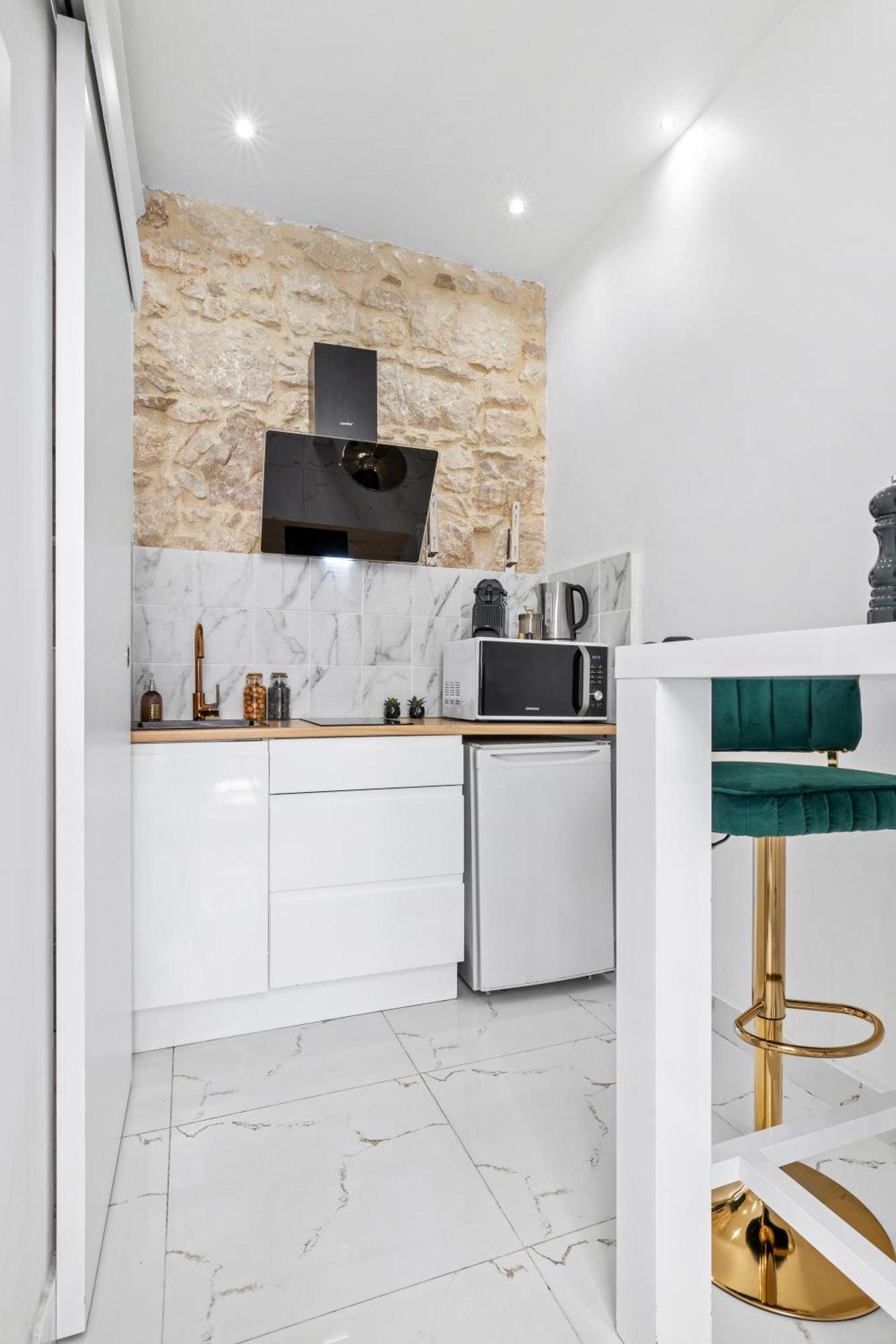 2 Rooms - Hyper Centre - Air-Conditioned - Terrace - Quiet - Tramway - Equipped Kitchen - Wifi نيس المظهر الخارجي الصورة